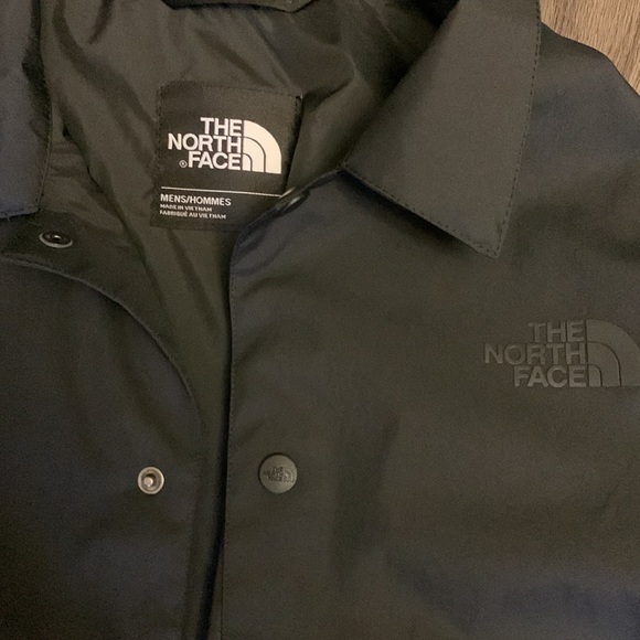 North Face Button Jacket - Picture 2 of 3